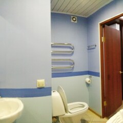 Апартаменты Apartment on Tallinskaya st. 9 bldg. 4 ванная