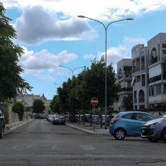 Отель Dimora Le Tre Muse Bed & Breakfast Лечче парковка