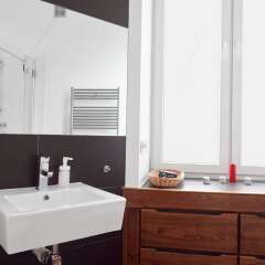 Отель Little Home - Chmielna 27 Польша, Варшава - отзывы, цены и фото номеров - забронировать отель Little Home - Chmielna 27 онлайн ванная фото 2