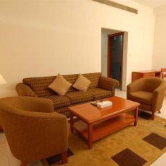 Отель Jormand Suites, Dubai комната для гостей фото 3
