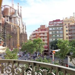 Отель Gaudi Sagrada Familia Испания, Барселона - отзывы, цены и фото номеров - забронировать отель Gaudi Sagrada Familia онлайн балкон фото 2