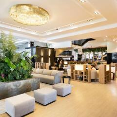 Отель Meliá Barajas гостиничный бар