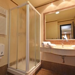 Отель Grand Eurhotel Италия, Монтезильвано - отзывы, цены и фото номеров - забронировать отель Grand Eurhotel онлайн ванная фото 2