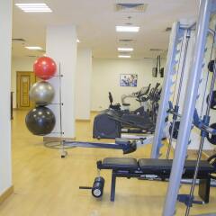 Отель Holiday Inn Abu Dhabi Downtown фитнесс-зал