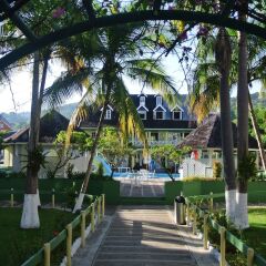 Отель Beach One Bedroom Suite C15