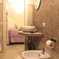 L'Isola di Esme in Rome, Italy from 181$, photos, reviews - zenhotels.com bathroom photo 2