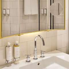 Отель L'Echiquier Opéra Paris MGallery by Sofitel Франция, Париж - 8 отзывов об отеле, цены и фото номеров - забронировать отель L'Echiquier Opéra Paris MGallery by Sofitel онлайн ванная фото 2