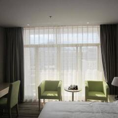 5 Yue Hotel Yichun Mingyue Mountain Branch комната для гостей