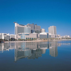 Отель Beach Rotana All Suites фото 4