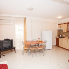 Отель Yalcinkaya Apart Otel Чешме комната для гостей