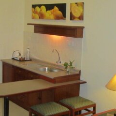 Отель Rainbow Paradise Beach Resort Малайзия, Пенанг - 1 отзыв об отеле, цены и фото номеров - забронировать отель Rainbow Paradise Beach Resort онлайн удобства в номере