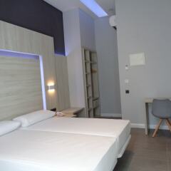 Отель Hostal Plaza Goya BCN Испания, Барселона - отзывы, цены и фото номеров - забронировать отель Hostal Plaza Goya BCN онлайн комната для гостей фото 2