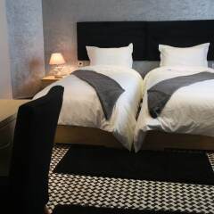 Hotel Point du Jour сейф в номере