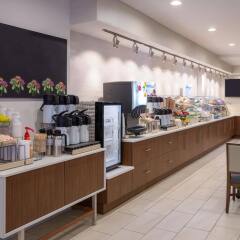 Отель Holiday Inn Express - New York City Chelsea питание фото 3