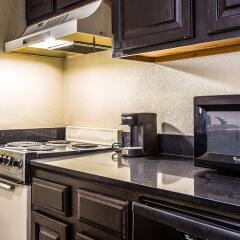 Отель Comfort Inn At Carowinds Южный Бельмонт в номере