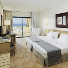Отель H10 Sentido Playa Esmeralda - Adults Only комната для гостей фото 3