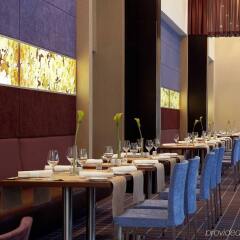 Отель Novotel Berlin Am Tiergarten Hotel Германия, Берлин - 2 отзыва об отеле, цены и фото номеров - забронировать отель Novotel Berlin Am Tiergarten Hotel онлайн питание фото 2