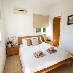 Отель Konnos Beach Villa No 5 комната для гостей фото 2