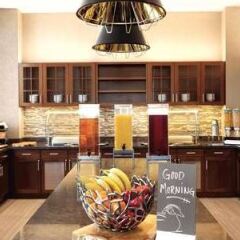 Отель Homewood Suites By Hilton Washington Dc Capitol-Navy Yard питание фото 3