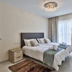 Отель The Suites - Piazza Kirkop Мальта, Киркоп - отзывы, цены и фото номеров - забронировать отель The Suites - Piazza Kirkop онлайн комната для гостей фото 3