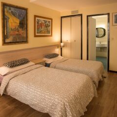 Villa Saint Exupéry Beach - Hostel Ницца комната для гостей фото 8