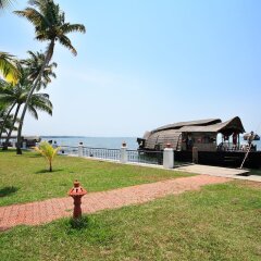 Отель Coco Bay Resort пляж фото 2