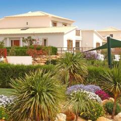 Отель AlmaVerde Village & Spa