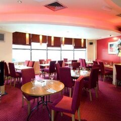 Отель Premier Inn Manchester City Centre - Portland Street Великобритания, Манчестер - отзывы, цены и фото номеров - забронировать отель Premier Inn Manchester City Centre - Portland Street онлайн питание