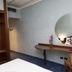 Отель iH Hotels Milano Blu Visconti Треццано-суль-Навиглио удобства в номере фото 2