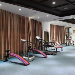 Отель Grand Metropark Bay Hotel Sanya Китай, Санья - отзывы, цены и фото номеров - забронировать отель Grand Metropark Bay Hotel Sanya онлайн фитнесс-зал фото 2