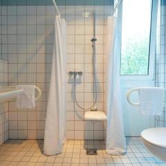 Отель ibis Styles Gelsenkirchen Германия, Гельзенкирхен - отзывы, цены и фото номеров - забронировать отель ibis Styles Gelsenkirchen онлайн ванная