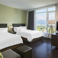 Отель Element Vancouver Metrotown Канада, Бурнаби - отзывы, цены и фото номеров - забронировать отель Element Vancouver Metrotown онлайн комната для гостей