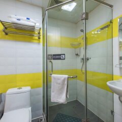 Отель 7 Days Inn Beijing Beihai Park Branch Китай, Пекин - отзывы, цены и фото номеров - забронировать отель 7 Days Inn Beijing Beihai Park Branch онлайн ванная фото 2