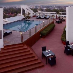 Отель Lemon Tree Premier Jaipur балкон