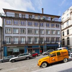 Апартаменты Casas do Porto - Ribeira Apartments парковка