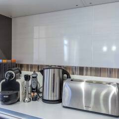 Отель Valencia Flat Rental - Malvarrosa Beach Cavite в номере