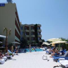 Side Kervan Hotel Сиде бассейн