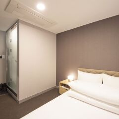 Отель Blue Mountain Myeongdong Южная Корея, Сеул - 1 отзыв об отеле, цены и фото номеров - забронировать отель Blue Mountain Myeongdong онлайн комната для гостей