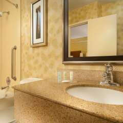 Отель Comfort Inn Downtown DC/Convention Center ванная фото 2