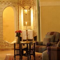 Отель Riad Les Hibiscus интерьер отеля фото 3