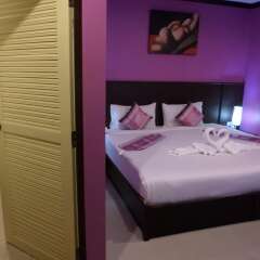 Отель Hollywood Inn Love сейф в номере фото 3