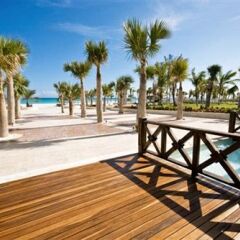 Отель Aquamarina Luxury Residences пляж фото 2