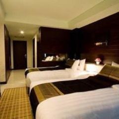 Ideal Hotel Pratunam Бангкок комната для гостей фото 2