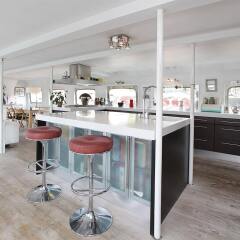 Отель Copenhagen Houseboat гостиничный бар