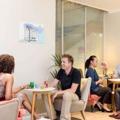 Отель Mercure Nice Marche aux Fleurs