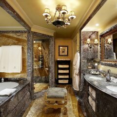 Grande Bretagne Athens, A Luxury Collection Hotel Афины ванная