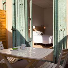 Отель Hostal Martinval балкон