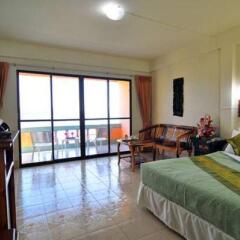 Отель Baan Karon Hill Phuket Resort 3* Номер Делюкс с различными типами кроватей