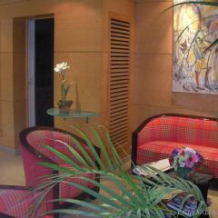 Отель Hôtel Espace Champerret фото 3