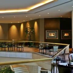 Отель InterContinental Lisbon бассейн
